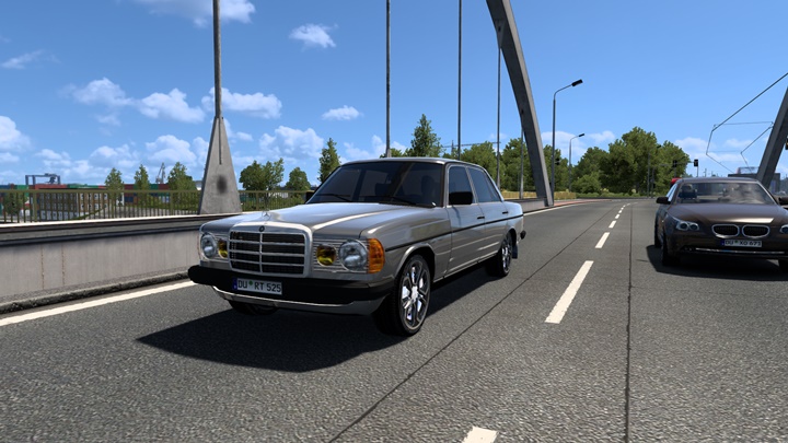Mercedes-Benz 280E W123 1983 V1.1